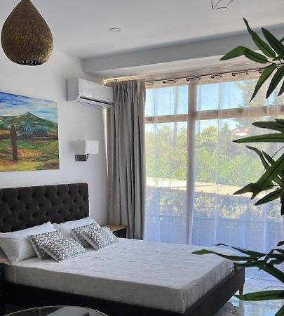 Suites 5* Lahcene Alicante Buitenkant foto
